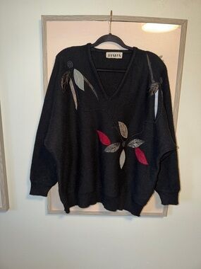 Vintage Bara Embellished Embroidered Comfy V-Neck Sweater Retro Grunge